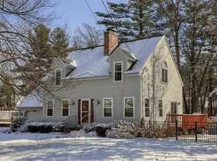 14 Edmatteric Dr, Nashua, NH 03062