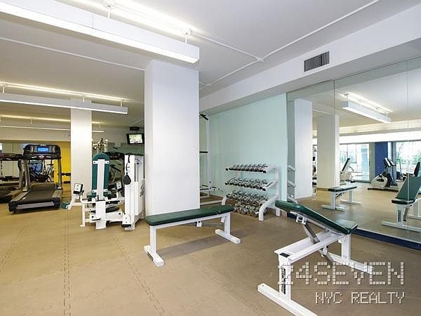 2nd image of 2500 Johnson Ave APT 9R