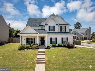 210 Creek View Ln, Acworth, GA 30102