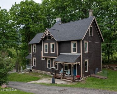 413 S State St, North Adams, MA, 01247