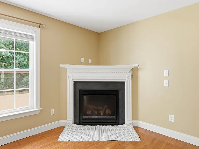 720 Pyracantha Dr — Photo 7