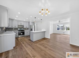 19 Harris St, Carteret, NJ 07008