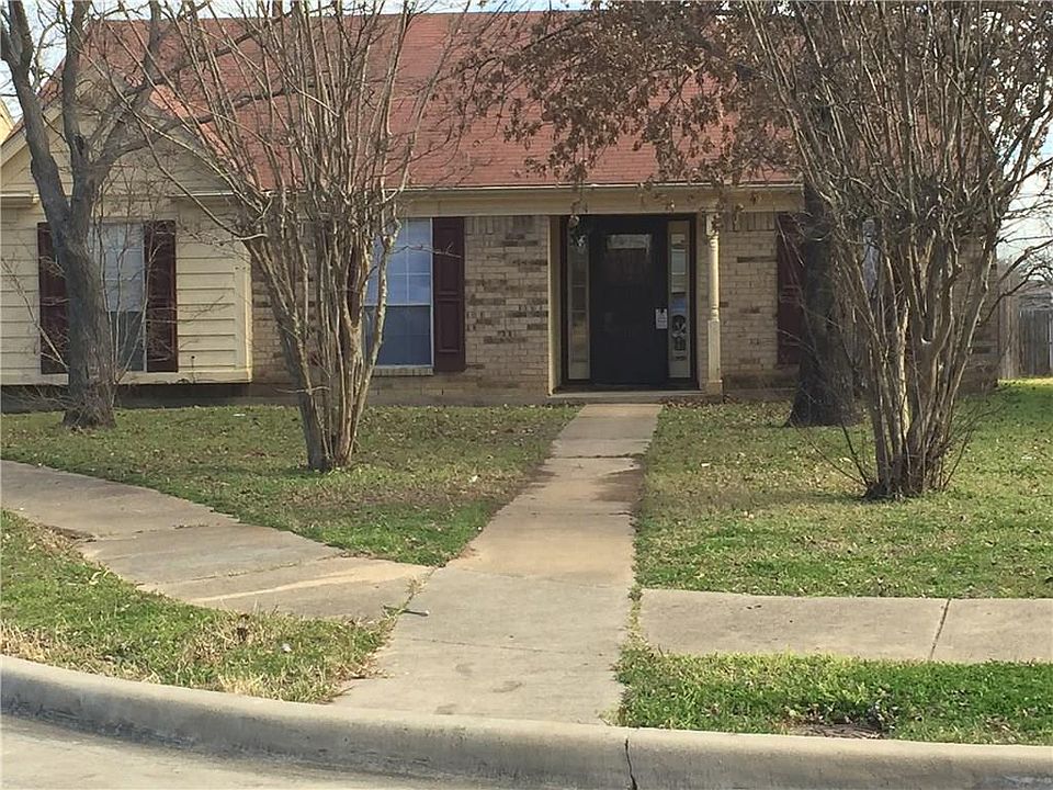 1st image of 932 Lufkin Dr