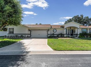 6323 Silver Lakes Dr E, Lakeland, FL 33810