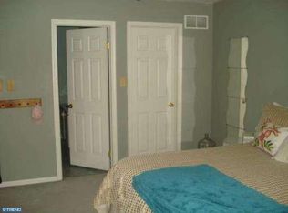 371 Cherry St, Pennsburg, PA 18073