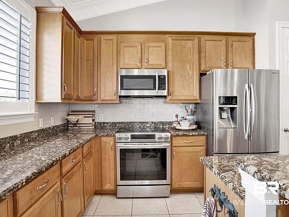 3rd image of 200 Peninsula Blvd Unit H202