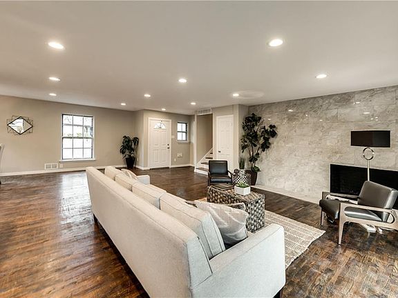 4th image of 9226 Mercer Dr