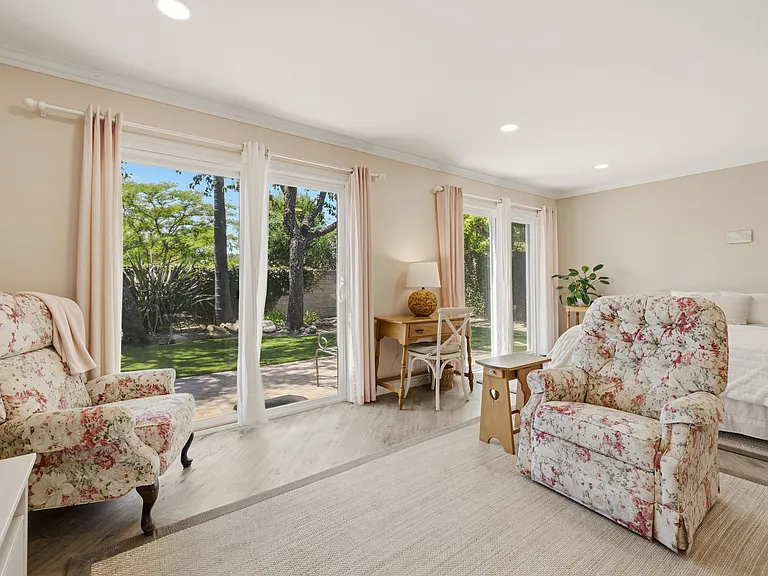 4501 Regents Ct — Photo 23