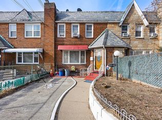 11462 201st St, Saint Albans, NY 11412