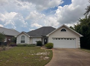 2516 Country Club Dr, Lynn Haven, FL 32444