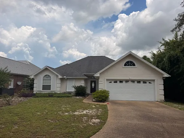 2516 Country Club Dr, Lynn Haven, FL 32444