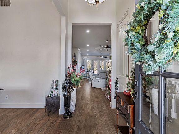 3rd image of 4054 Hanna Way