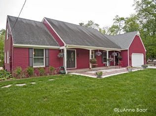 6463 Crooked Creek Dr, Howard City, MI 49329