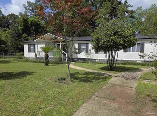 4833 Guernsey Rd, Pace, FL 32571