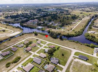 1516 NE 41st St, Cape Coral, FL 33909