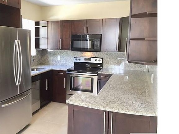 2nd image of 1515 NW 11th Pl