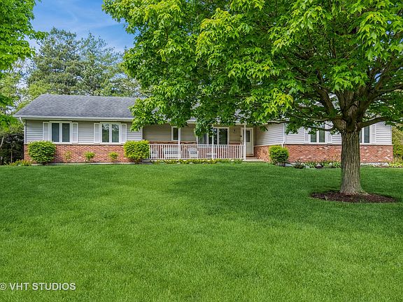 2nd image of 541 Ellen Ct