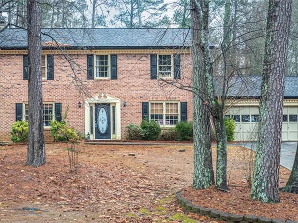 1920 Shoreline Trce, Grayson, GA 30017