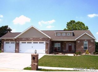 2137 Willow Crk, Saint Jacob, IL 62281