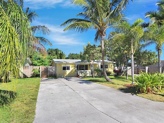 2nd image of 500 Greynolds Cir