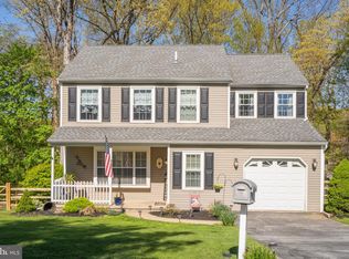 1722 Julie Dr, Downingtown, PA 19335