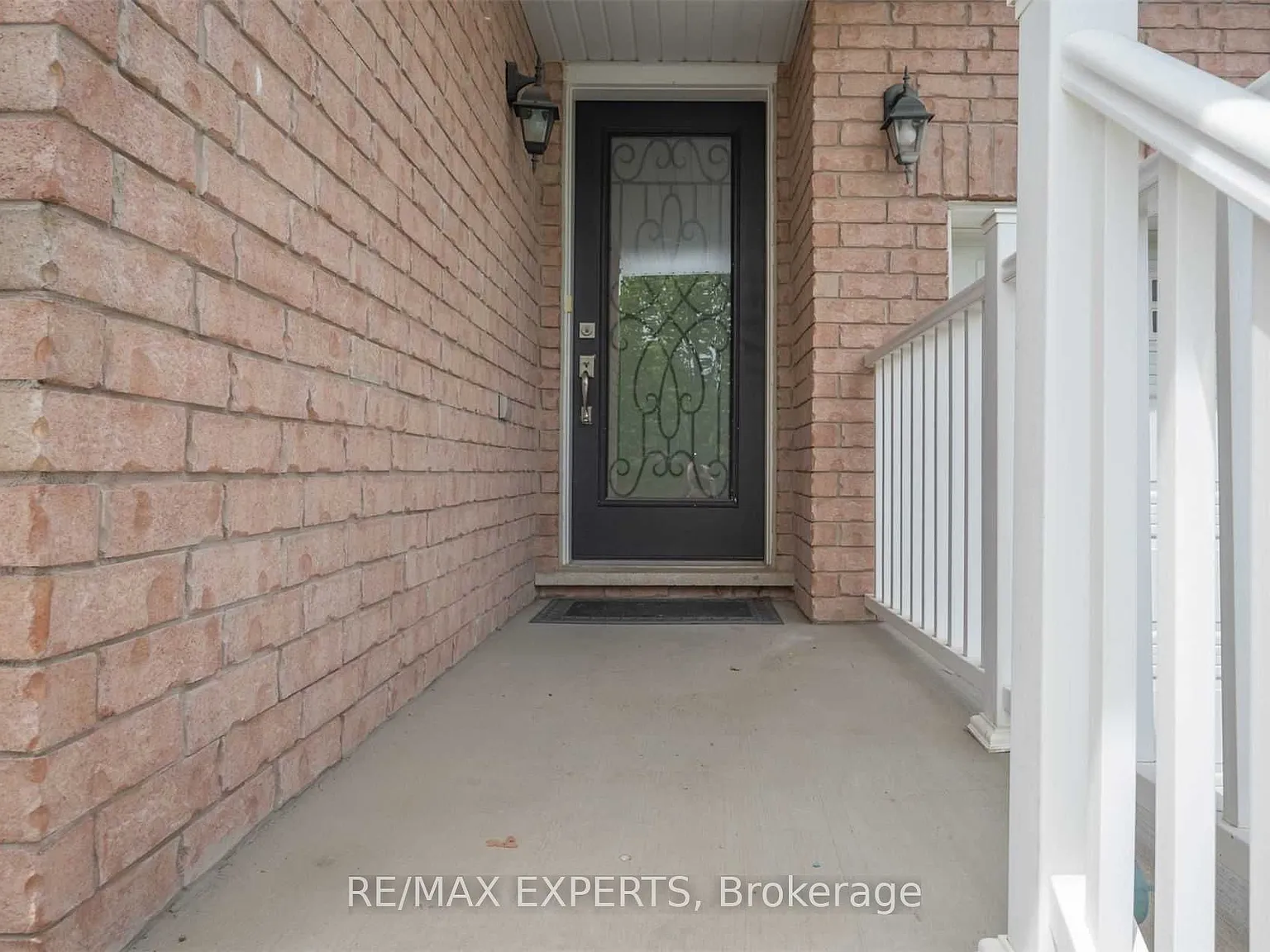 4 bed, $2,850 — Photo 4