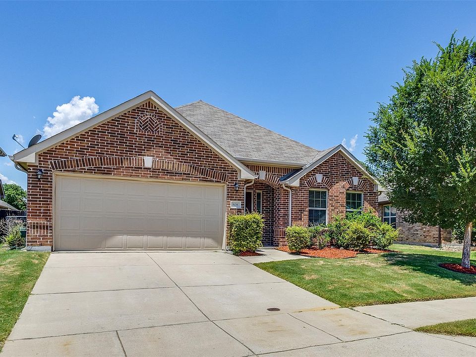 1st image of 808 Goldenmist Dr