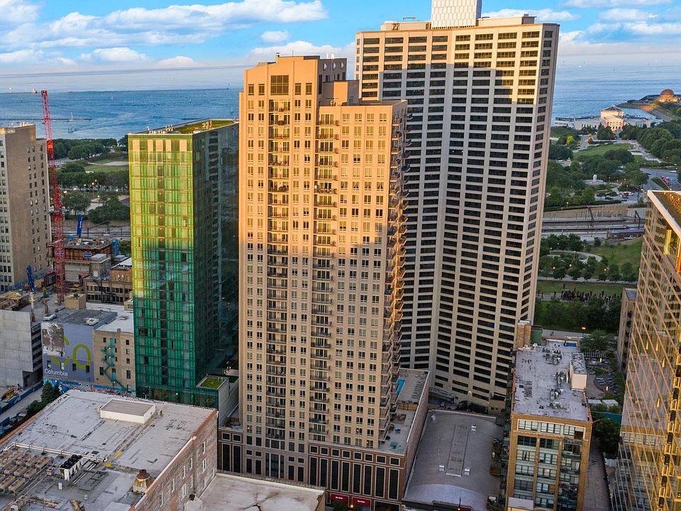 1st image of 1111 S Wabash Ave APT 1008
