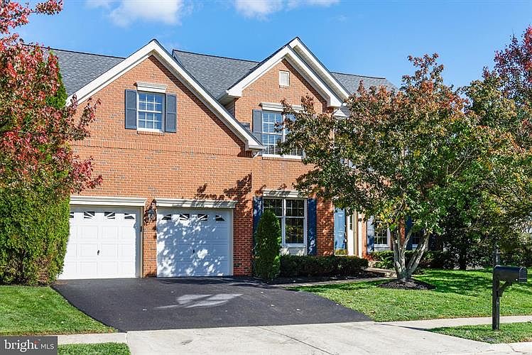 1st image of 43698 Frost Ct