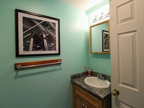 5th image of 401 Snowflower Court #401