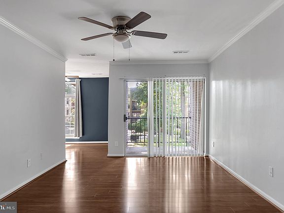 3rd image of 3332 Woodburn Village Dr APT 24