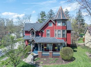 252 W Highland Ave, Ravenna, OH 44266