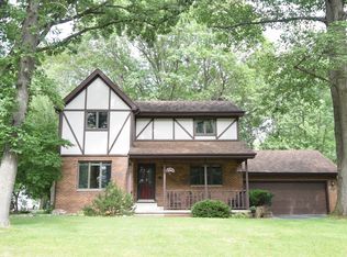9443 Belmont Ave, Saint John, IN