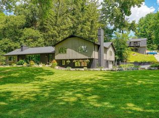 1300 Dannie Dr, Logan, OH 43138