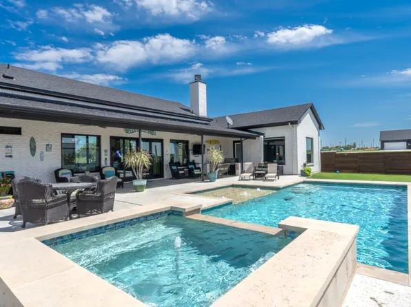 320 Marion Rd, Venus, TX 76084