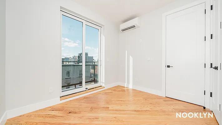 Rented by Nooklyn NYC LLC | media 29