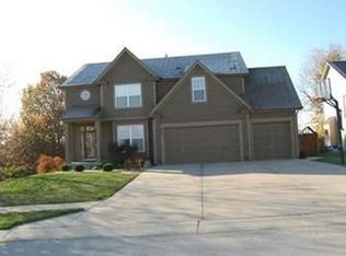 8307 NE 72nd Ter, Kansas City, MO 64158