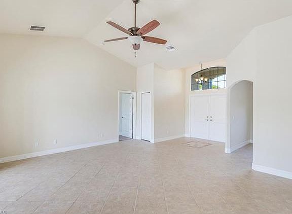 5th image of 2546 SW 37th St