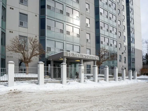 55 Green Valley Dr #1002, Kitchener, ON N2P 1Z6