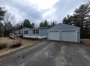 207 Martin Stream Rd, Fairfield, ME 04937