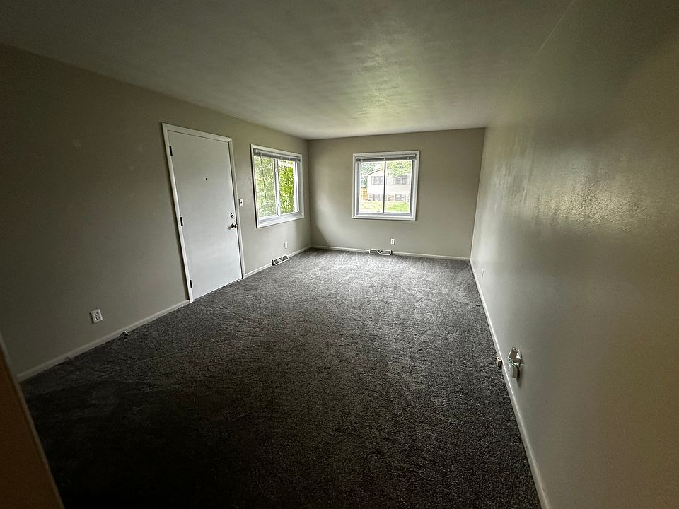 1st image of 3511 Dorothy Ct