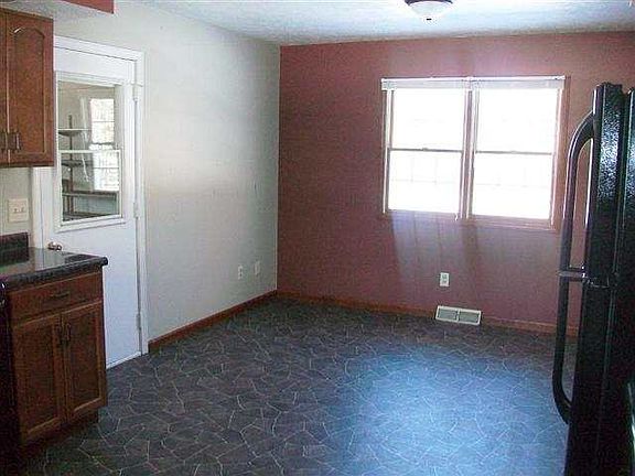 4th image of 18287 N Bend Dr