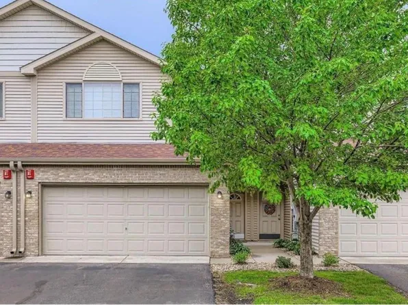 179 Stallion Ln, Lino Lakes, MN 55014