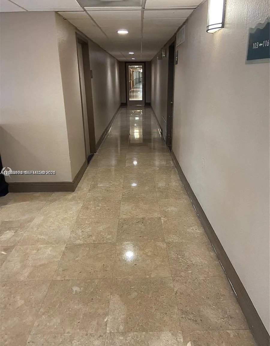 Bayview Palms Condo — Photo 2