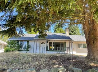 9230 24th Ave SW, Seattle, WA 98106