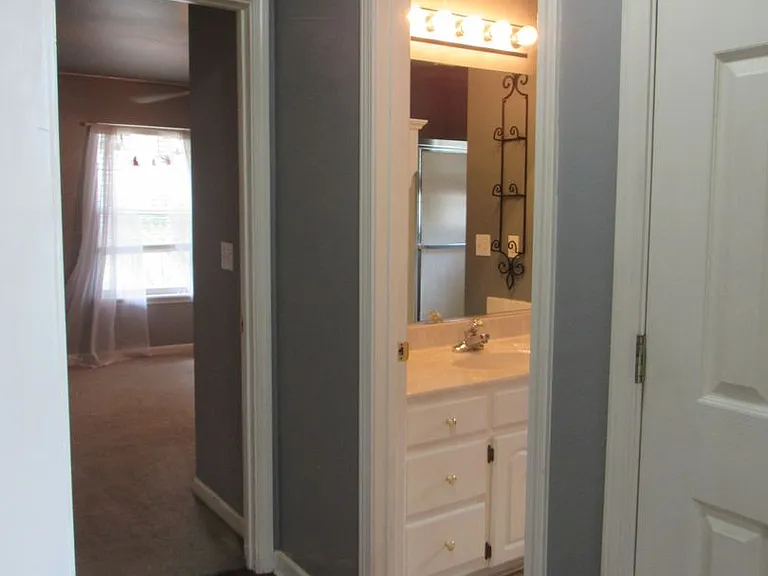 16 Emerald Cir — Photo 38
