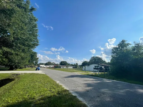 2829 NW 36th Avenue, Okeechobee, FL 34972
