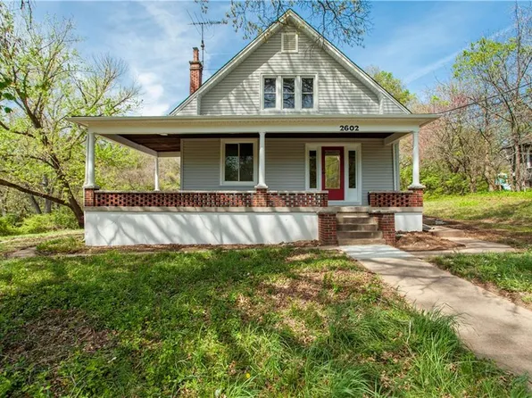2602 N 51st St, Kansas City, KS 66104