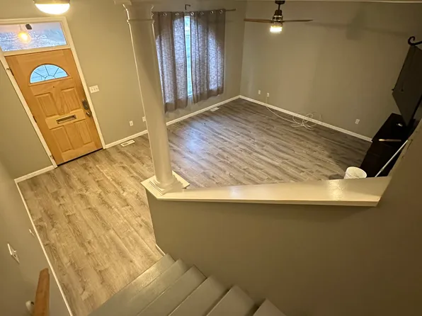 2622 Armand Pl, Saint Louis, MO 63104