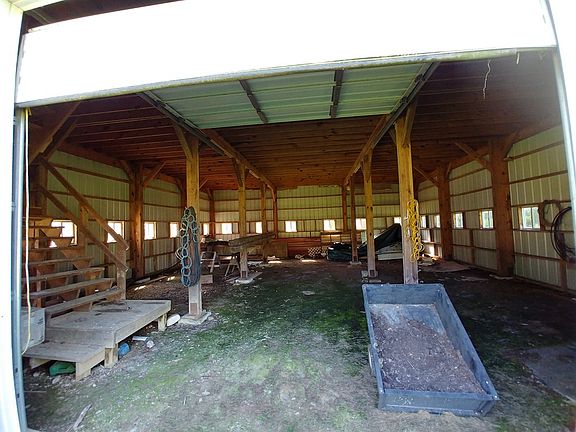 5th image of 497 Blain Hwy